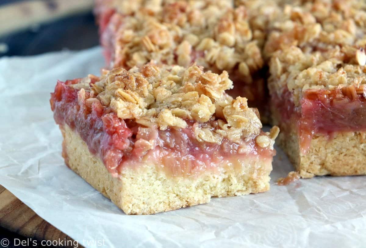 Rhubarb Crumble Bars | Del's Cooking Twist