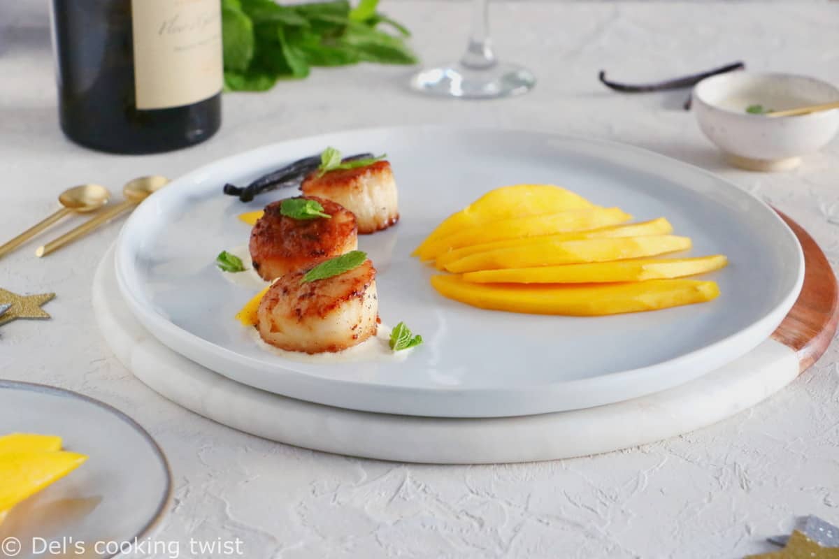 Add an exotic touch to your seafood with these elegant seared scallops with vanilla sauce and fresh mango.