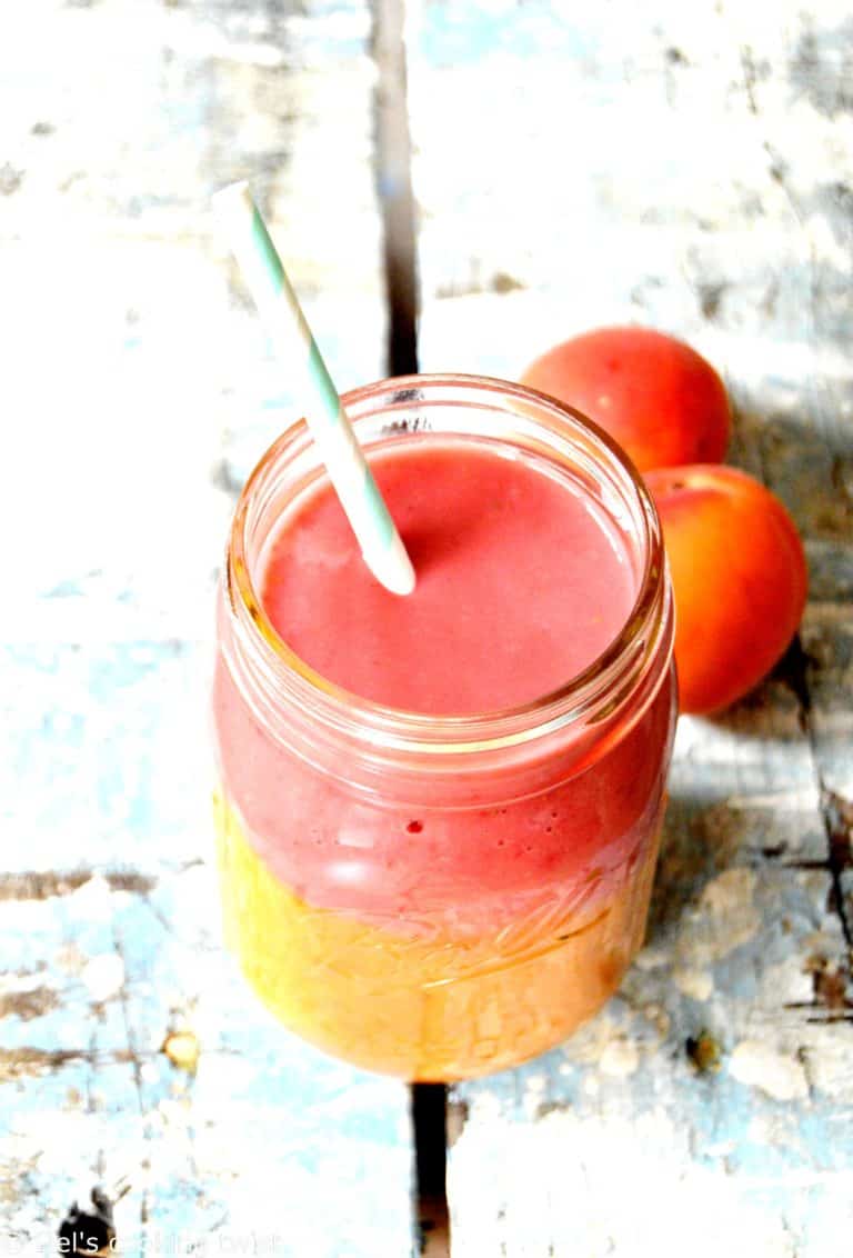 Sunrise Apricot Strawberry Smoothie - Del's Cooking Twist