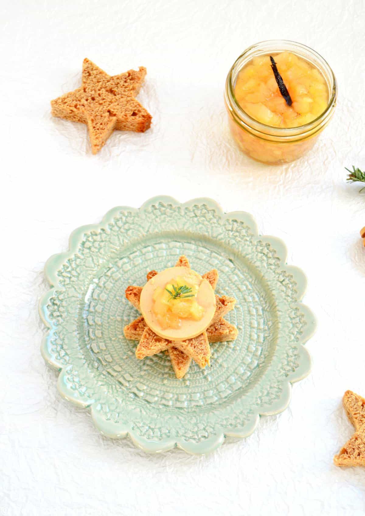 Star-Shaped Gingerbread with Foie Gras and Pear Confit