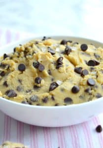 Healthy Vegan Chocolate Chip Cookie Dough - Del's cooking twist