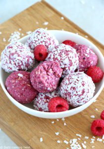 Berry Bliss Balls (raw, vegan, gluten free) - Del's cooking twist