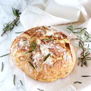 Rosemary Green Olives No Knead Bread