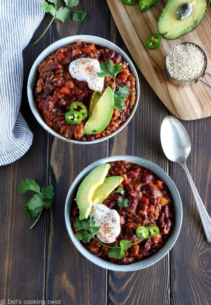 One-Pot Vegan Quinoa Chili (Gluten Free) - Del's cooking twist