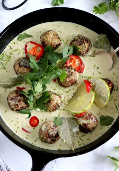 Thai Green Curry Vegan Meatballs