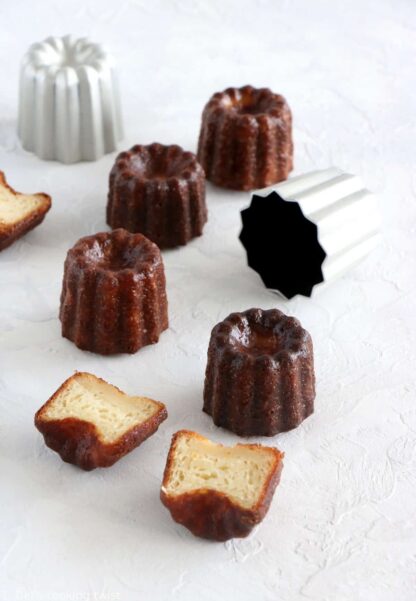 Canelés de Bordeaux