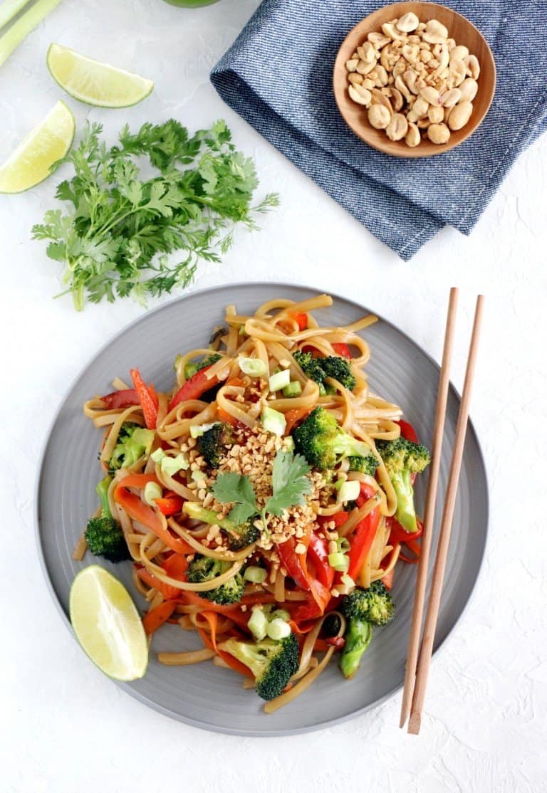 Easy Pad Thai (vegan, gluten-free) - Del's cooking twist