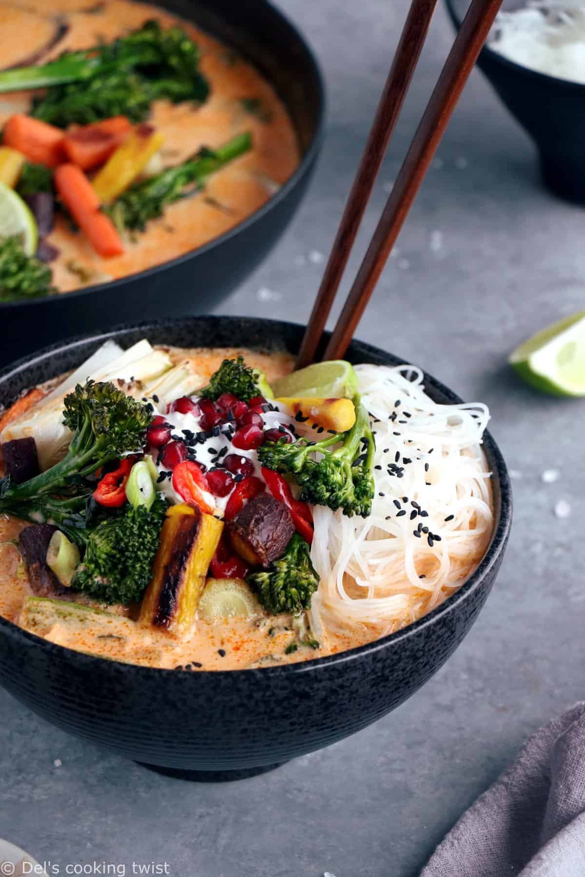 Recette simple de soupe chinoise de nouilles de riz, aux légumes et à la  coriandre