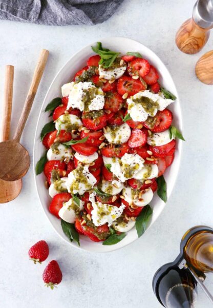 Strawberry Burrata Salad with Mint Pesto