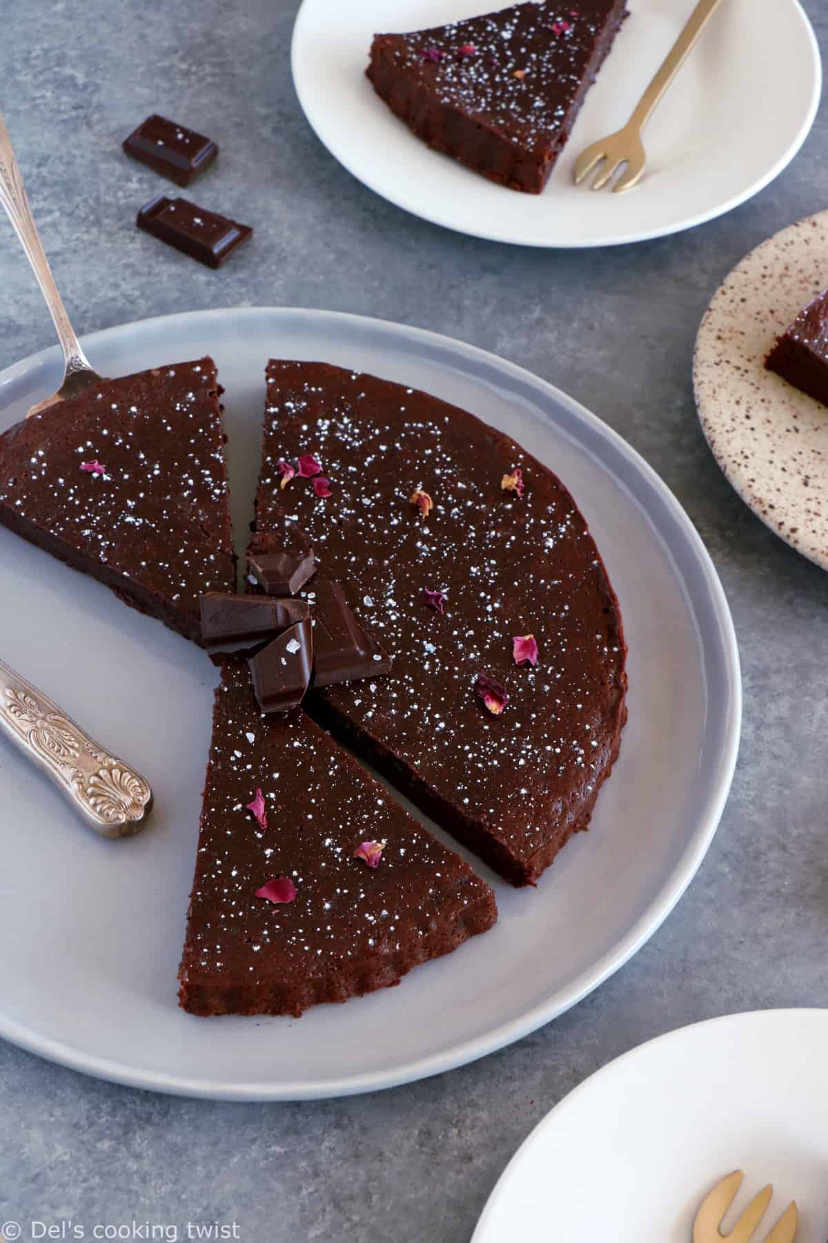 Dark Chocolate Fondant Cake - Del's cooking twist
