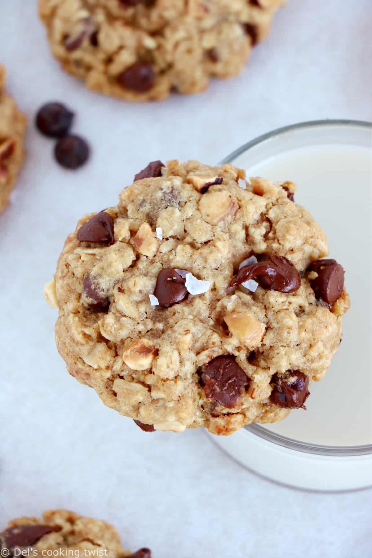 Recette - Cookies aux pépites de chocolat noir maison en vidéo 