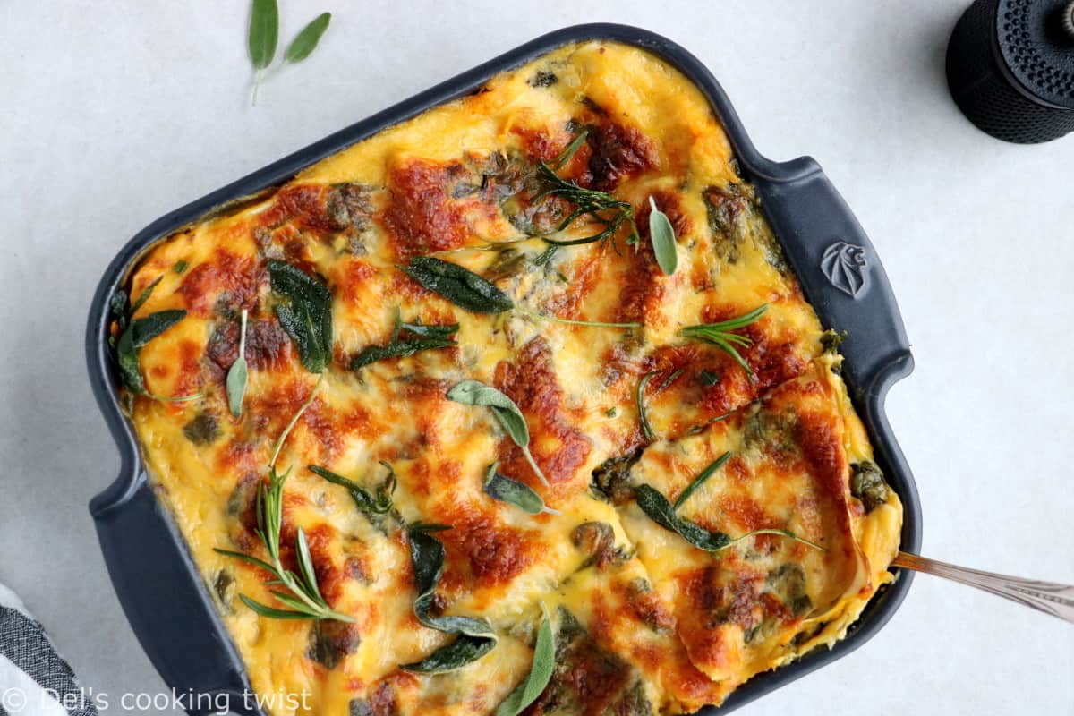 Ces lasagnes végétariennes à la courge butternut constituent un plat familial tout doux et savoureux.