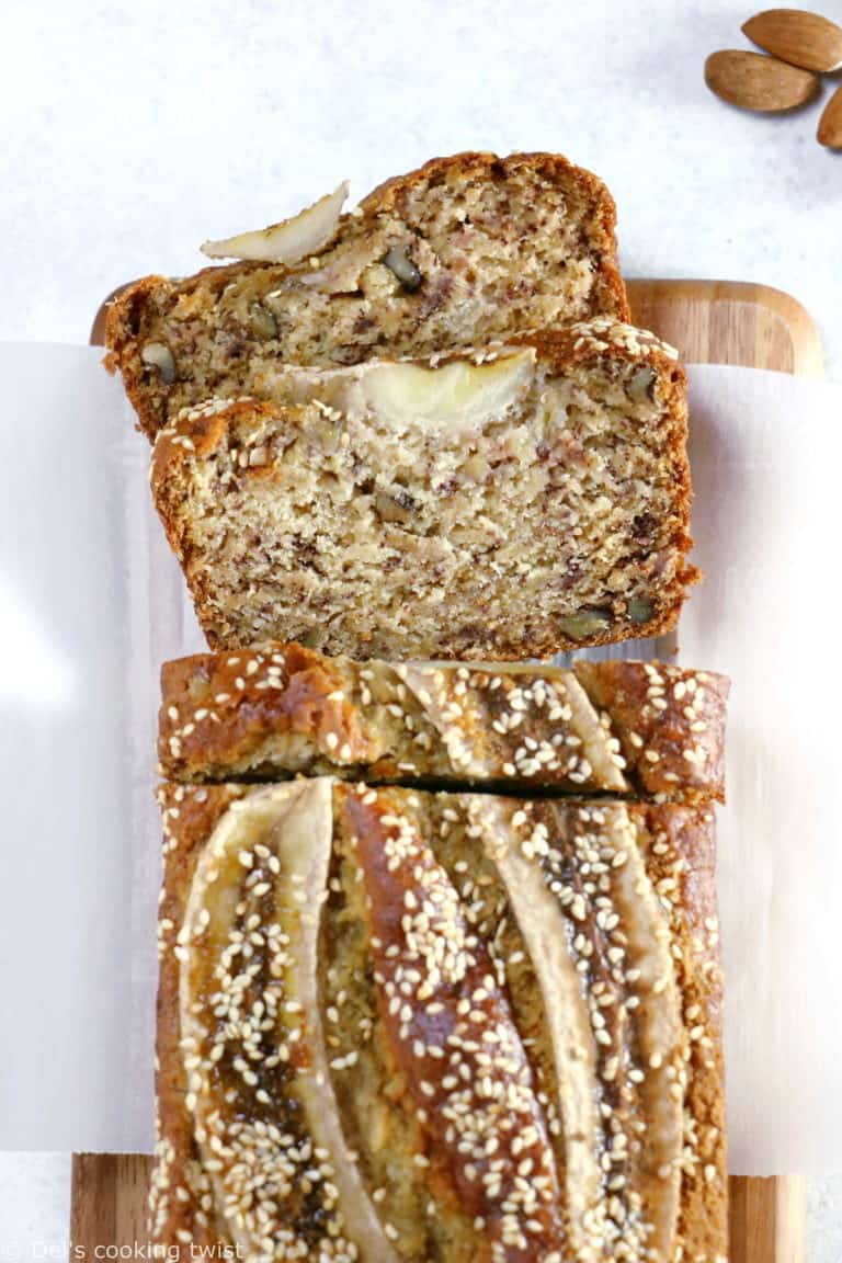 Perfect Vegan Banana Bread (Super Moist) - Del's Cooking Twist