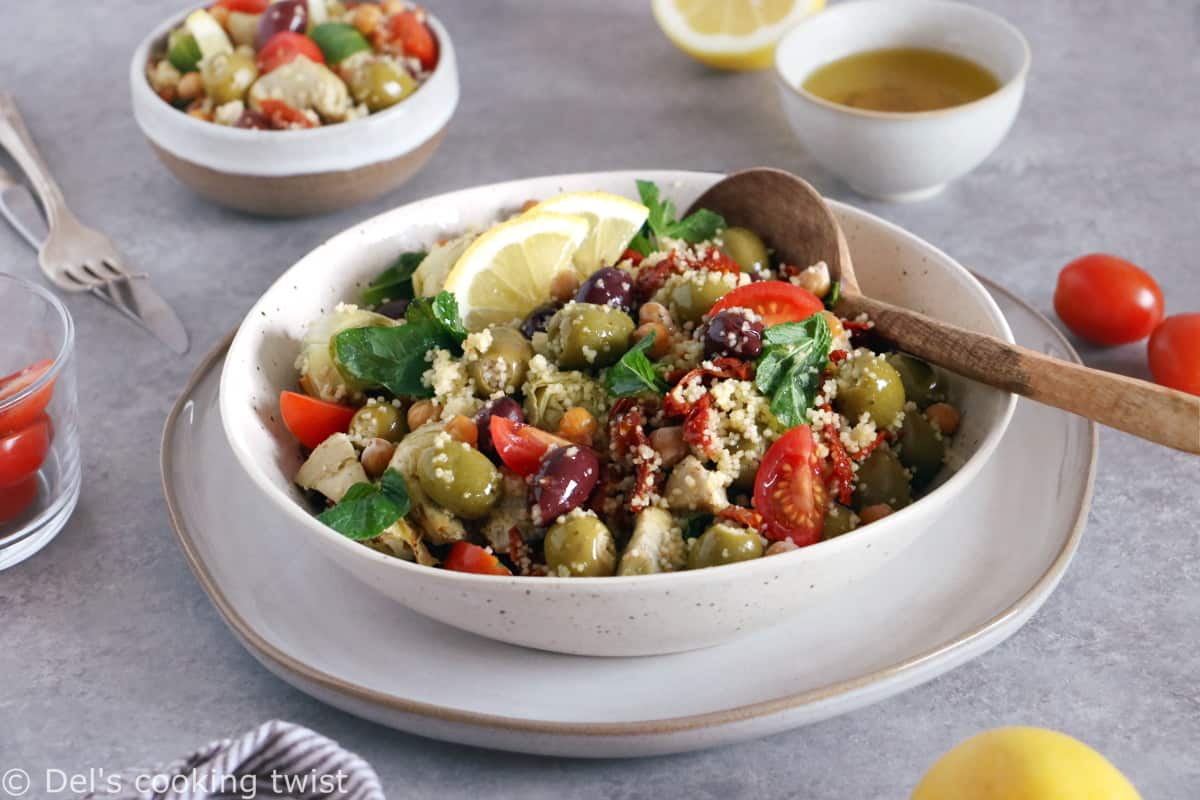 Add some sun to your plate with this easy Mediterranean couscous salad with chickpeas, olives and artichoke hearts.