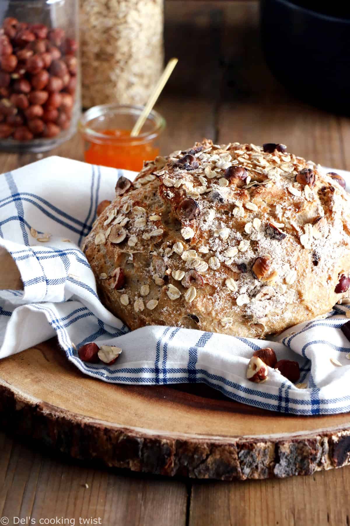 https://www.delscookingtwist.com/wp-content/uploads/2020/09/No-Knead-Breakfast-Bread_6.jpg