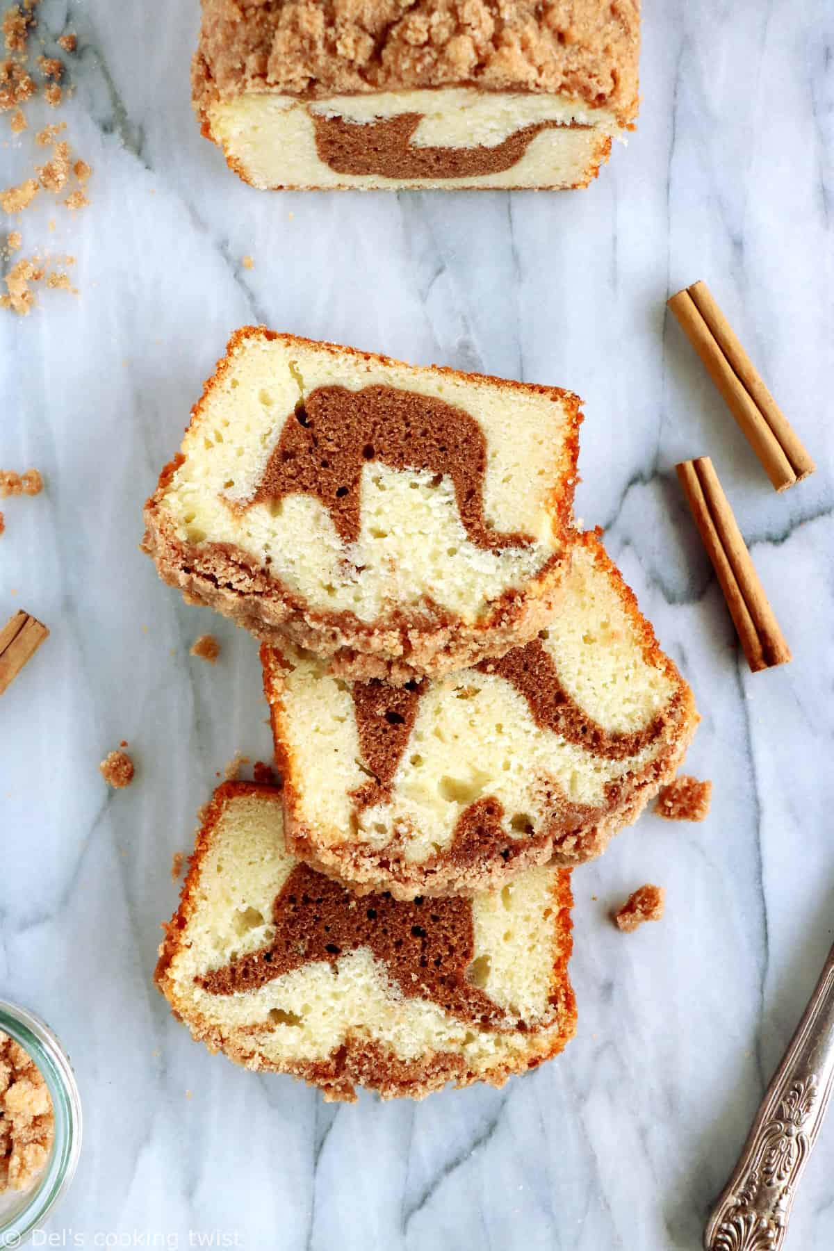 This streusel cinnamon swirl coffee cake is a simple recipe packed with cinnamon flavors.