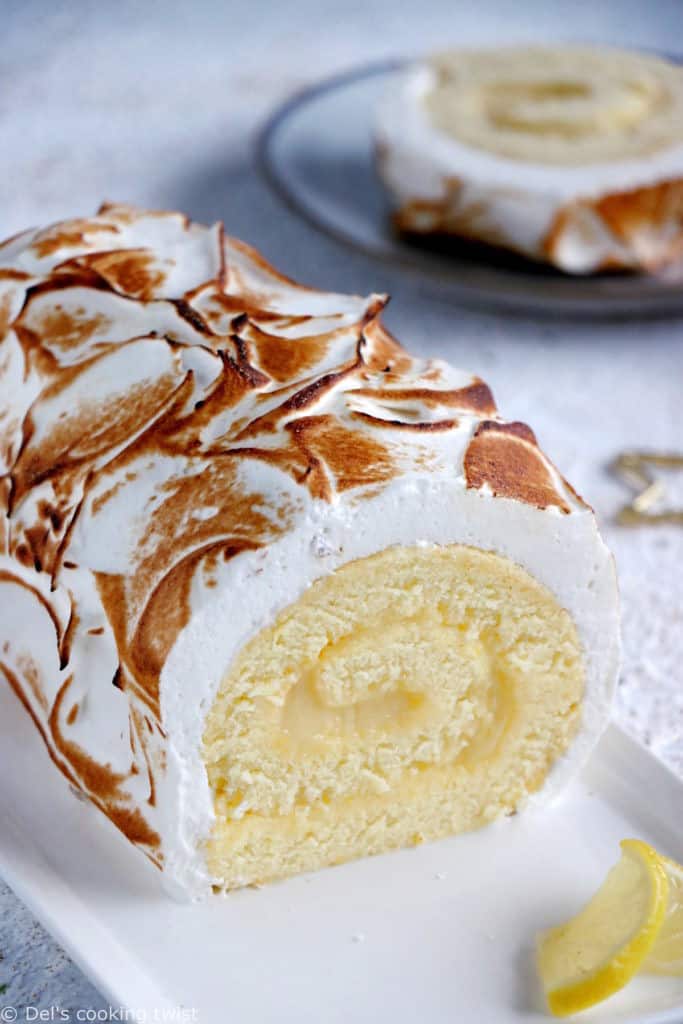 Lemon Meringue Roulade (Swiss Roll) - Del's cooking twist