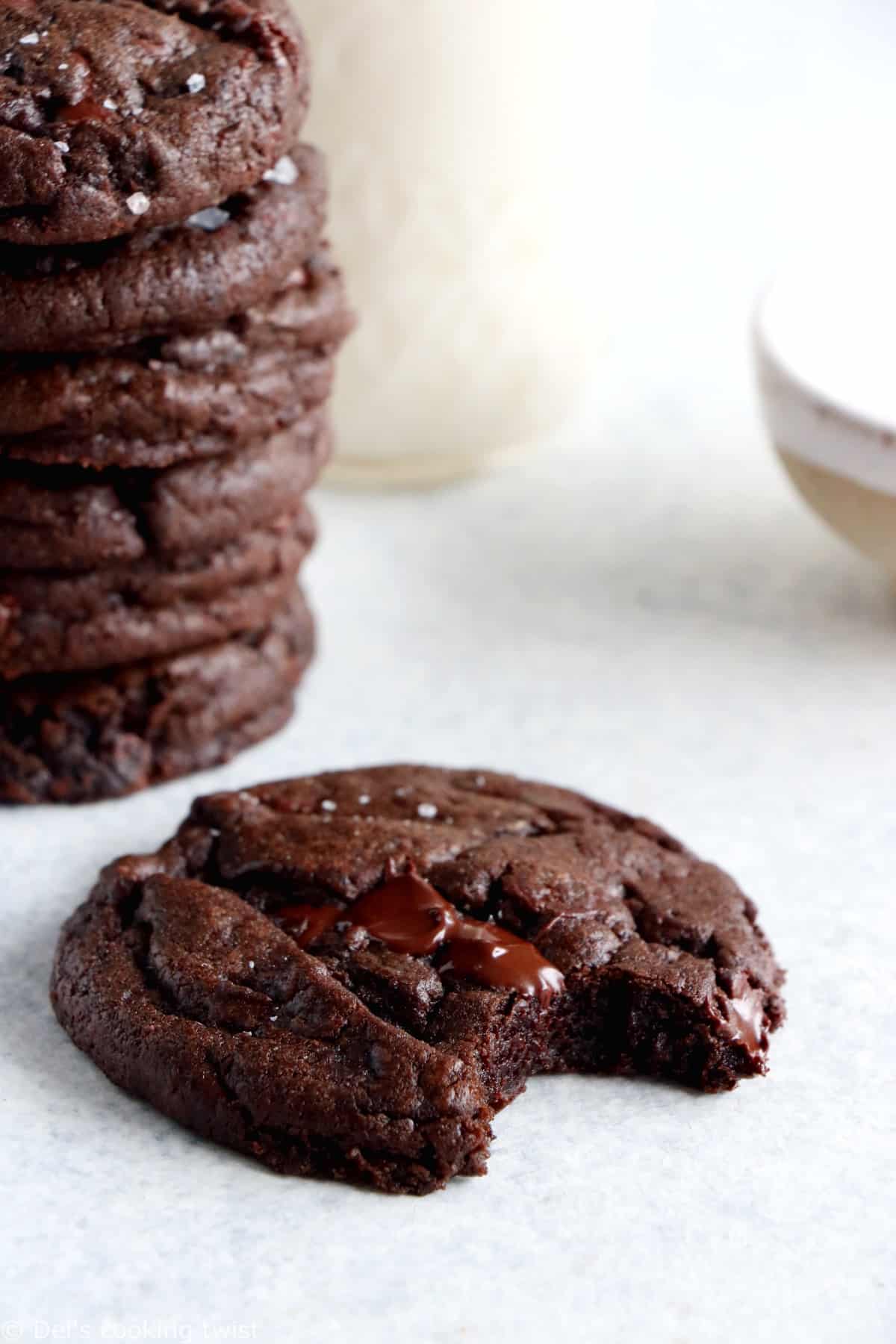 The BEST Chewy Double Chocolate Chip Cookies - Del's cooking twist