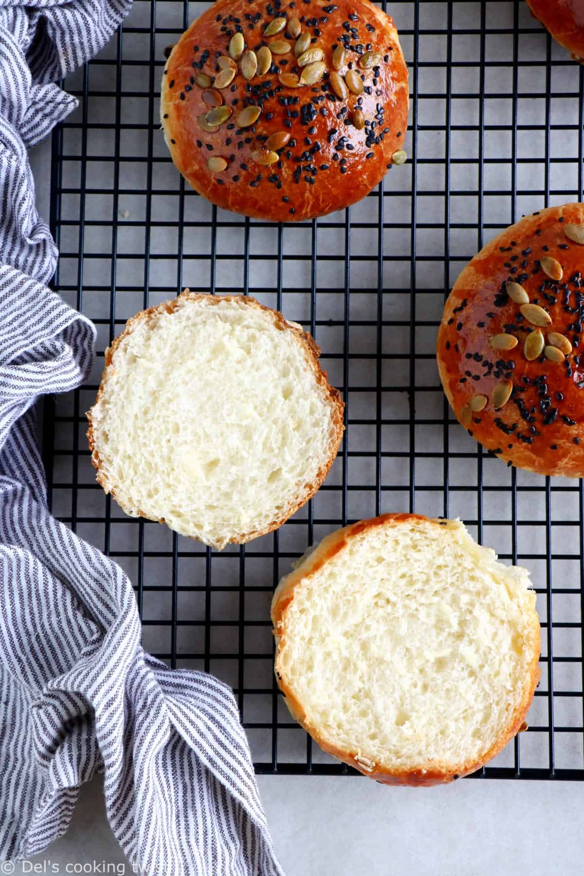 How to Make Burger Buns - Handle the Heat