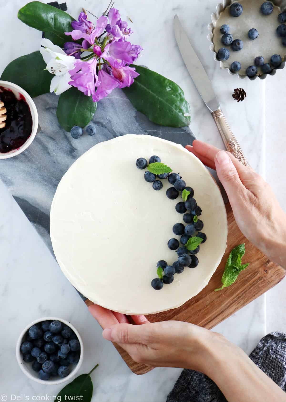 This easy no-bake cheesecake is just perfection. With a few basic ingredients and very minimal effort, you will get a smooth, creamy cheesecake.