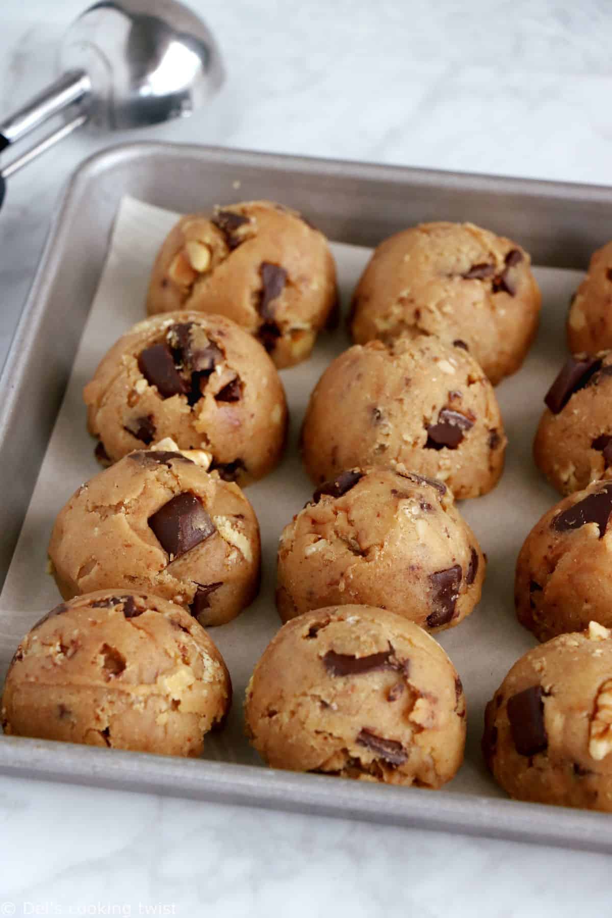 Both crunchy and chewy, these brown butter walnut chocolate chip cookies are truly out of this world. The brown butter also adds some delicious nutty flavors.