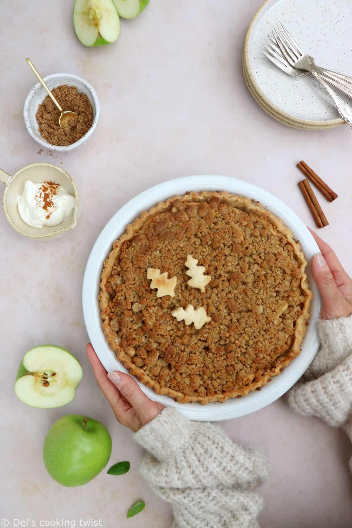 La Dutch apple pie aux épices chai est un dessert ultra gourmand qui reprend le principe de l'apple pie américaine mais qui est encore plus simple à réaliser.