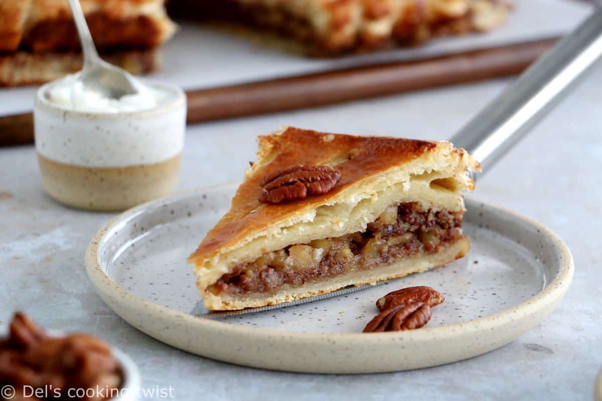 Galette des Rois with Frangipane & Apple - Our recipe with photos