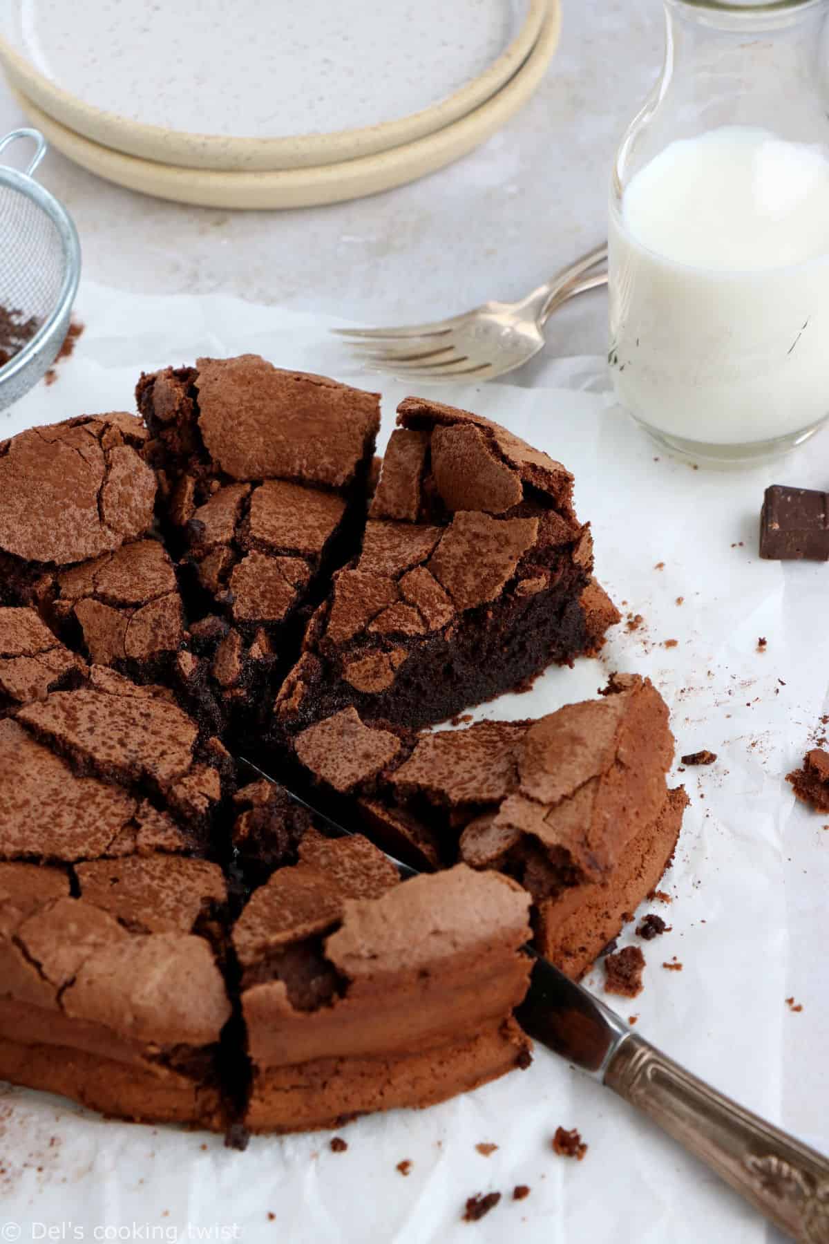 Best Flourless Chocolate Cake - Del's cooking twist