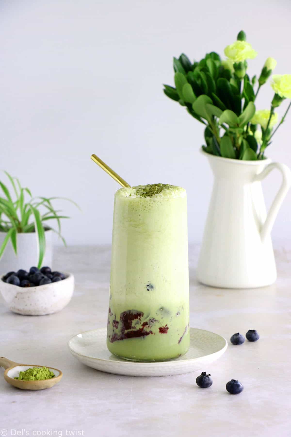 How to Make A Matcha Latte Using A Blender