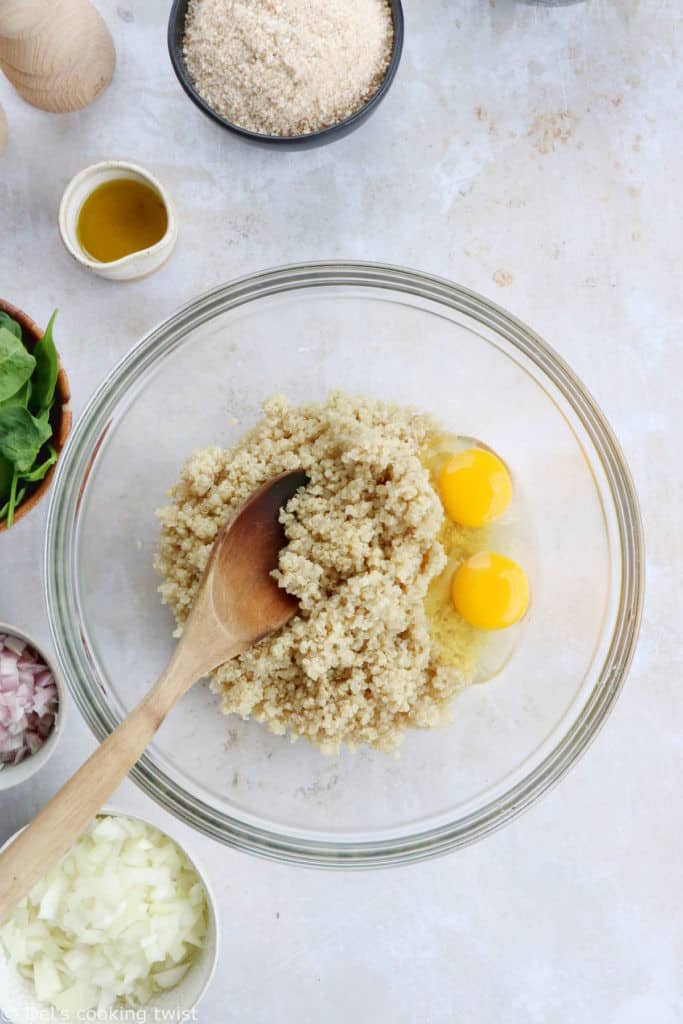 Spinach and feta quinoa patties are vegetarian, nutritious, and a great meatless option everyone loves. Serve with the lemon yogurt dip!