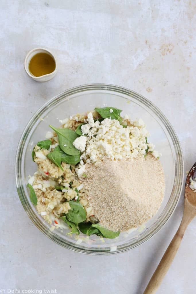 Spinach and feta quinoa patties are vegetarian, nutritious, and a great meatless option everyone loves. Serve with the lemon yogurt dip!