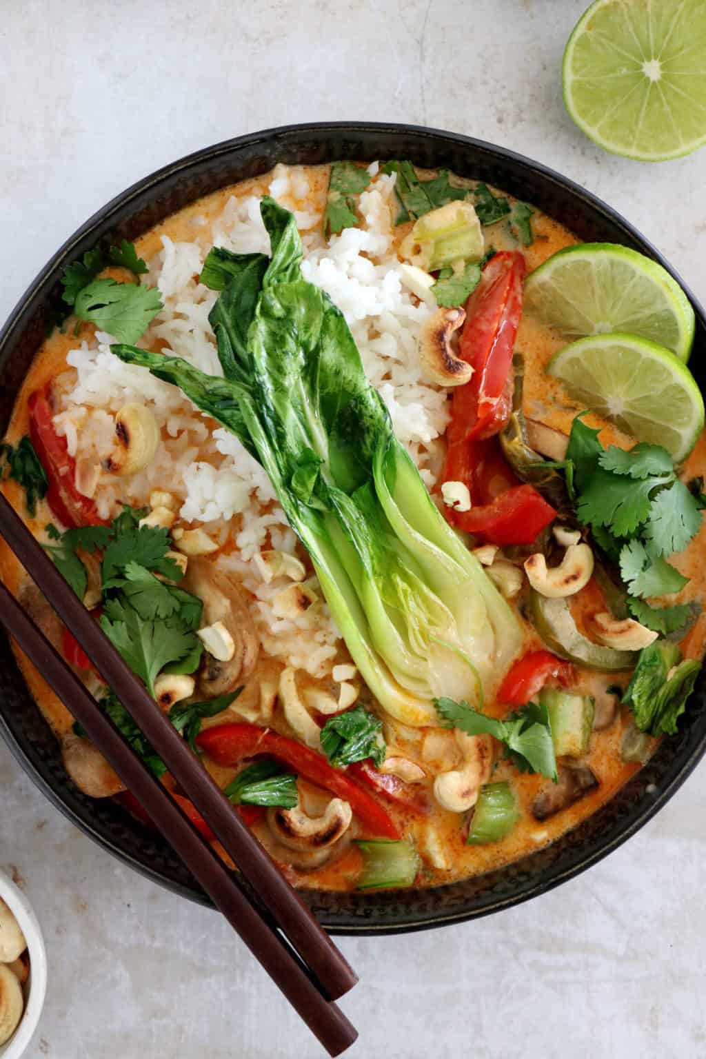 Vegan Thai Red Curry with Bok Choy - Del's cooking twist