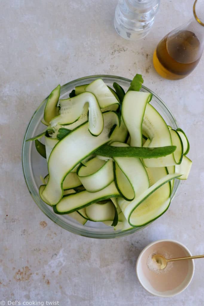 Aussi belle que gourmande, cette tarte rustique aux courgettes, burrata et noisettes grillées fleure bon l'été.