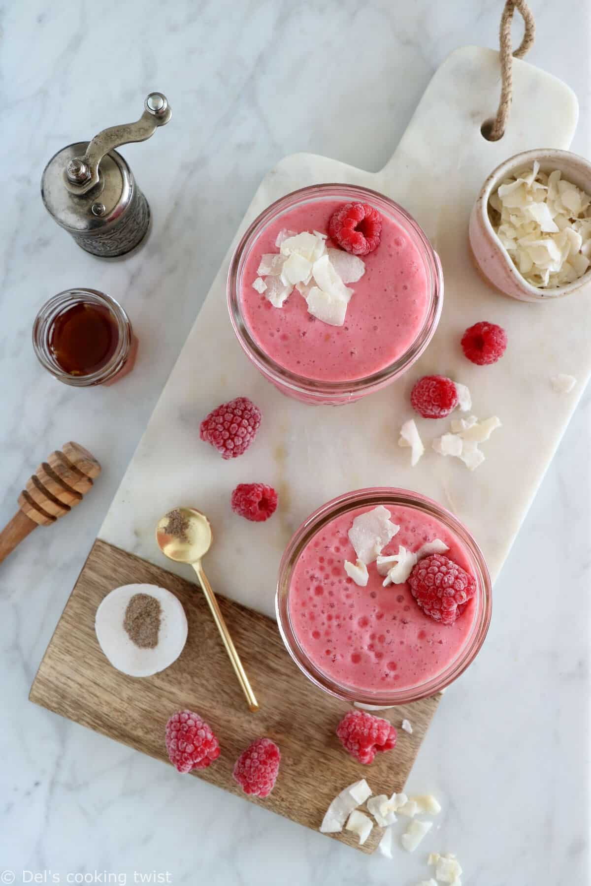 Raspberry Coconut Smoothie - Del's cooking twist