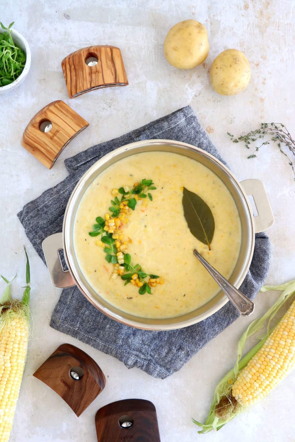 Corn Chowder (Soupe de maïs) - Del&amp;#39;s cooking twist