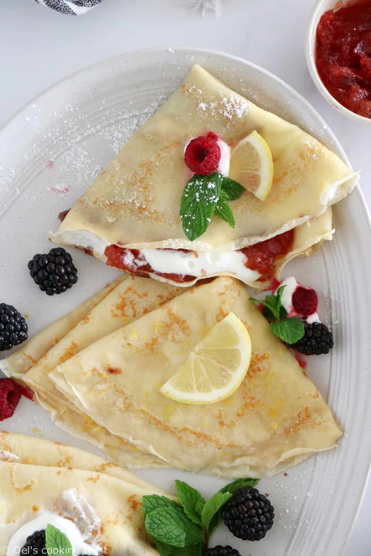 Best Crepe Filling Ideas (31+ Tasty, Sweet & Savory Fillings For Crepes!)