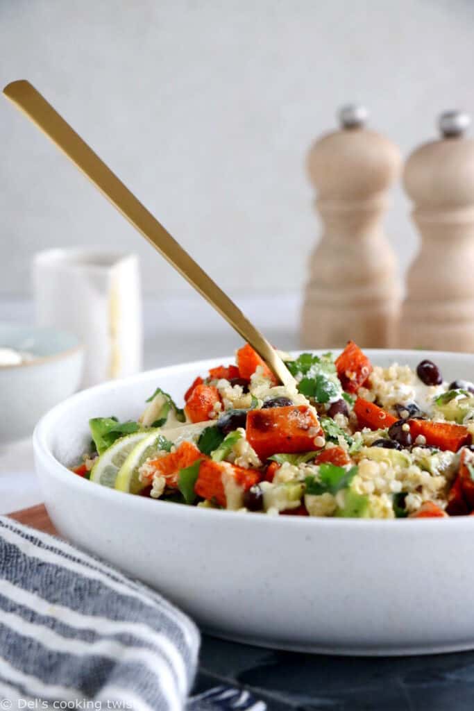 Make the best of winter veggies with this cajun-spiced butternut squash quinoa bowl, served with a cashew dressing. A nourishing bowl that is naturally vegan and gluten-free.