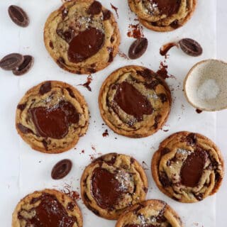 The BEST chocolate chip cookies are soft, buttery, with a slightly puffy, inflated texture, and oozing with melted chocolate puddles.