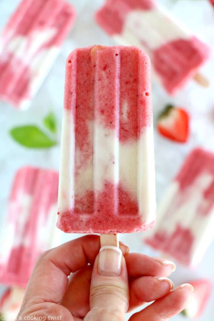 Marbled Strawberry Coconut Popsicles - Del's cooking twist