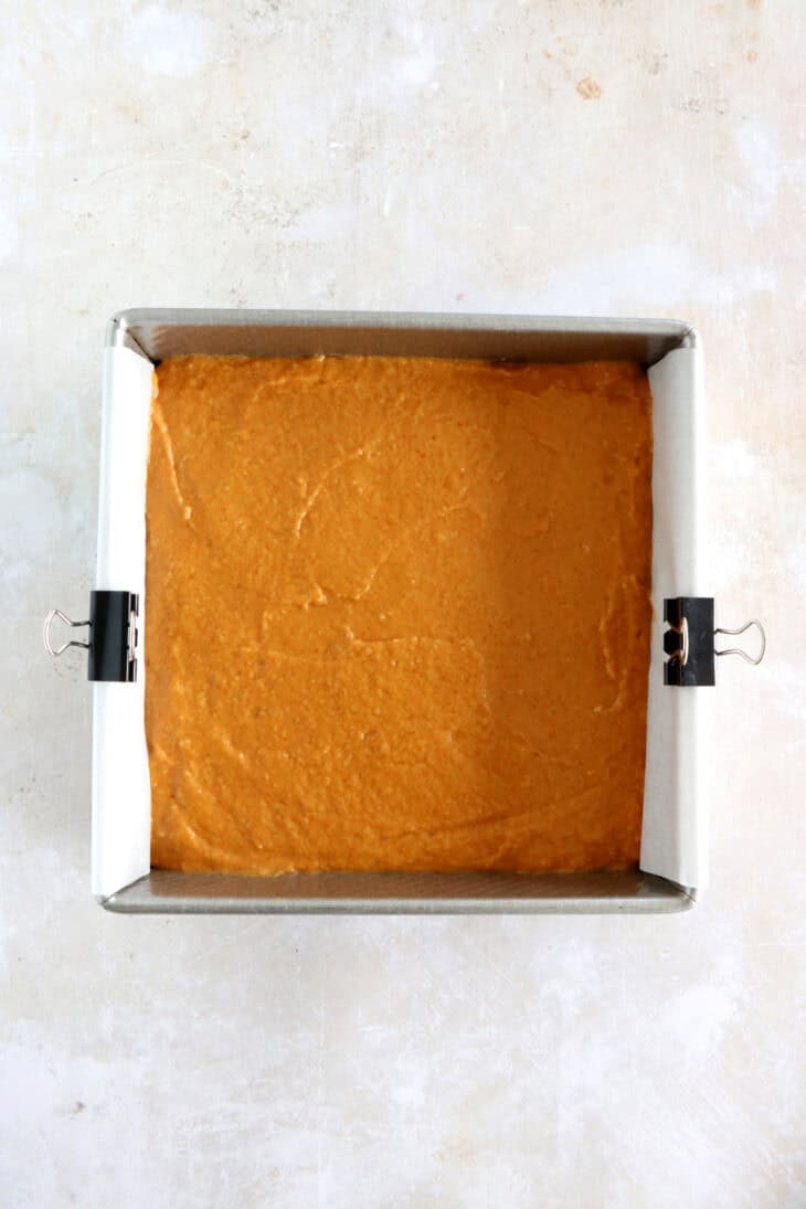 This easy, no-fuss healthy pumpkin cake is moist, tender, lightly sweetened, and loaded with warm and comforting pumpkin flavors.