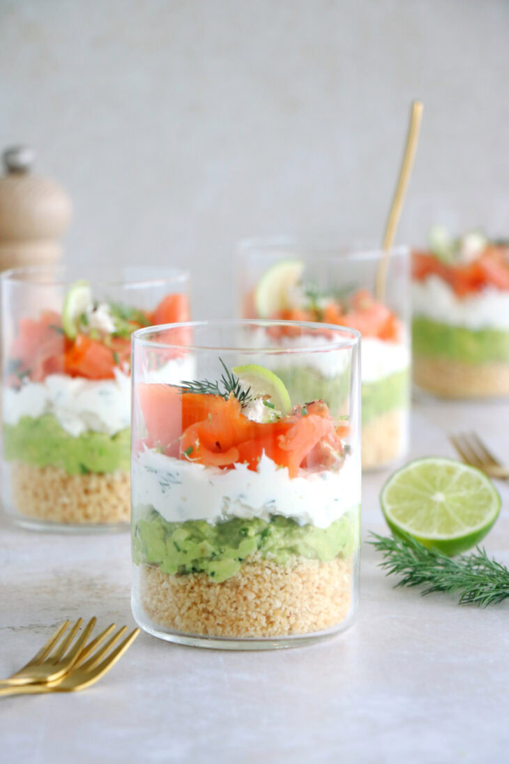 These smoked salmon avocado cheesecake verrines make an elegant no-bake starter or appetizer with a French touch.